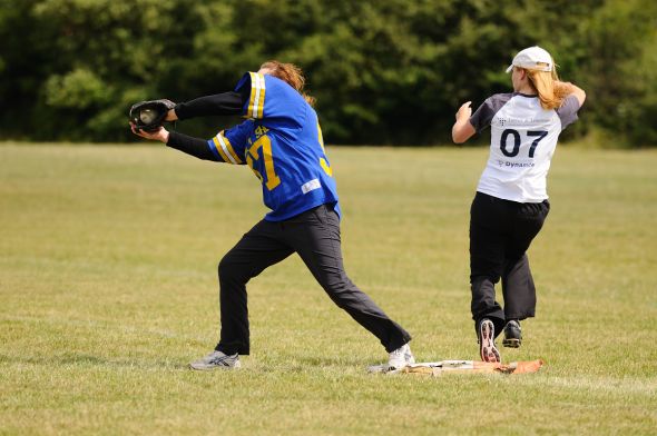 Hubert Hung won the 2010 British Softball Photography Competition with this photo